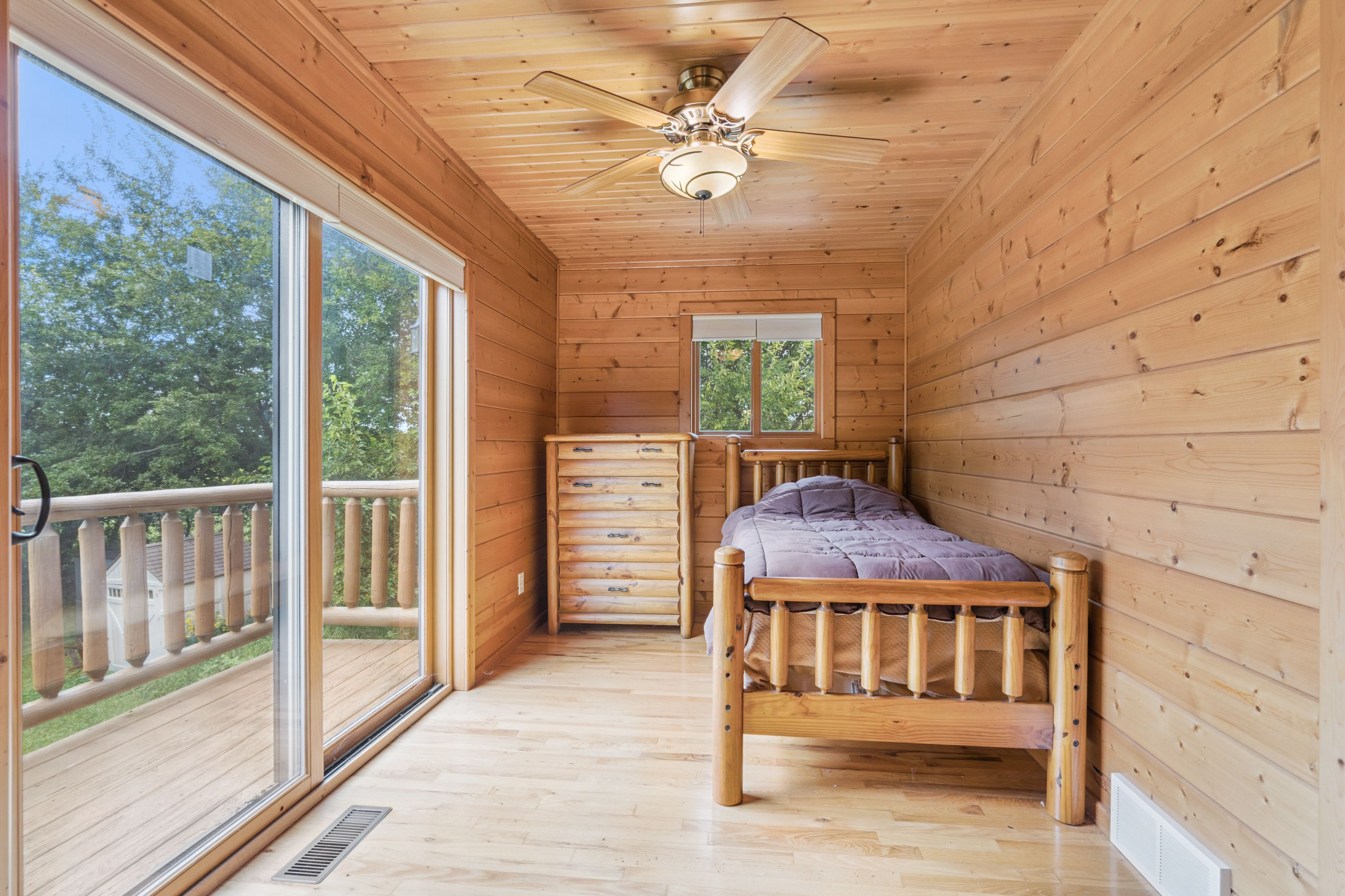 Listing Photo: 24-167 7985 Spore Rd
